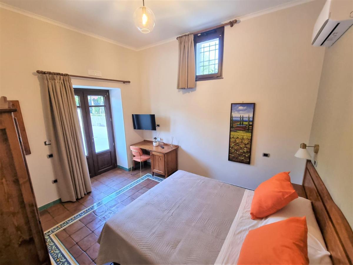Casa Fifina Rooms Sant'Egidio del Monte Albino Dış mekan fotoğraf